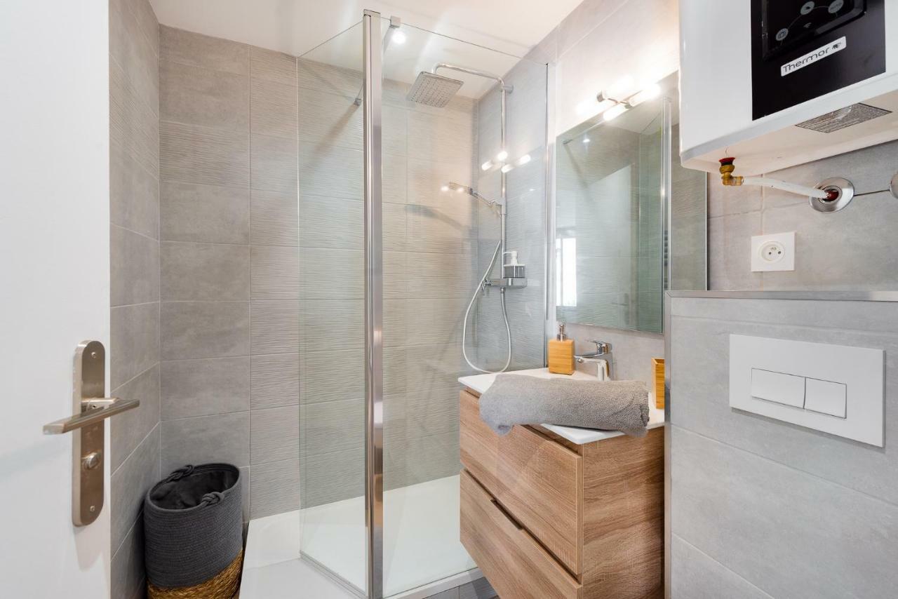 Suites Gaya Confort - Centre Ville Montpellier Bagian luar foto