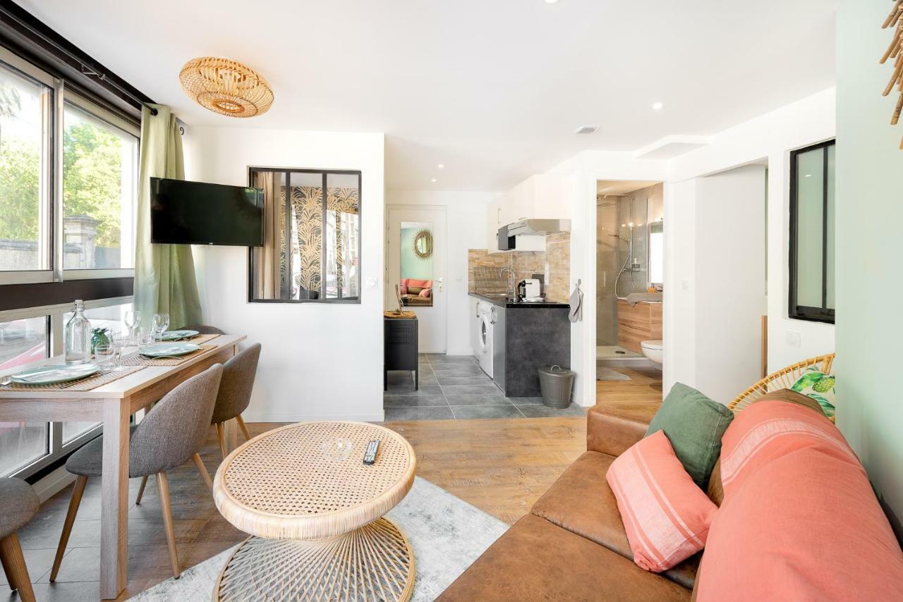 Suites Gaya Confort - Centre Ville Montpellier Bagian luar foto